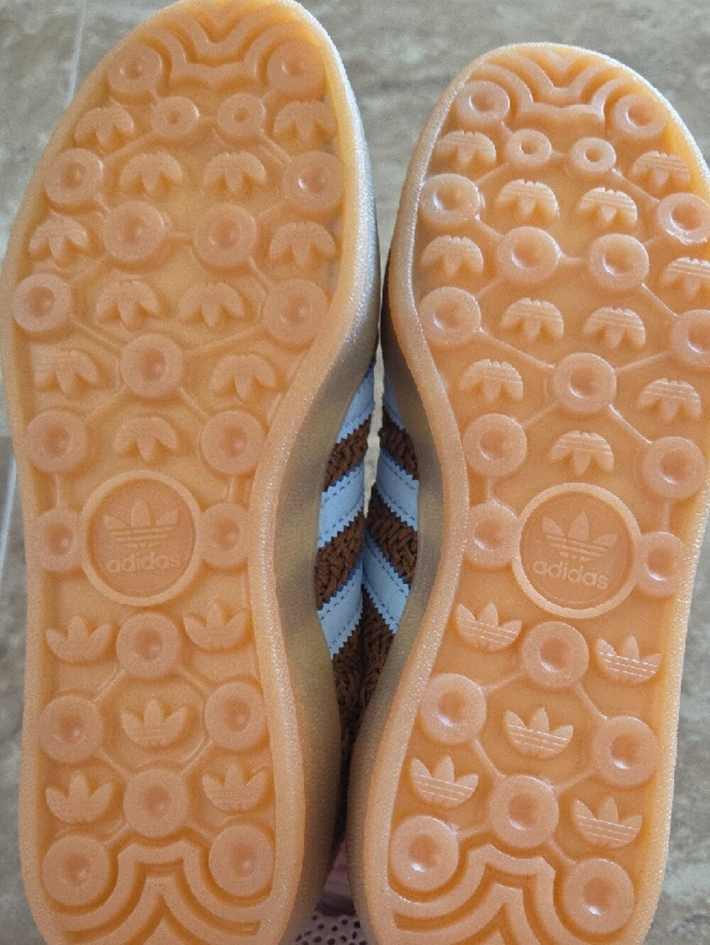 Adidas Gazelle Sneakers 6.5 New With Tags. - Picture 3 of 3